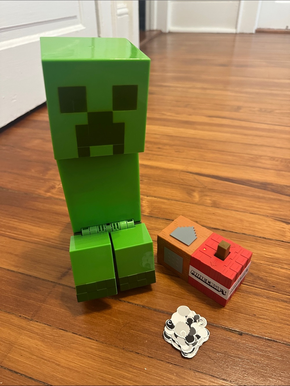 Minecraft Exploding RC Creeper - Picture 3 of 3